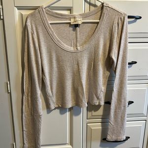 Cropped long sleeve